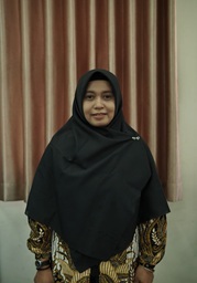 Dr. Risaniatin Ningsih